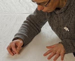 Samantha Clark working on ‘Wake,’ 2013, photo: Michael Wolchover